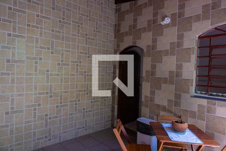 Casa à venda com 175m², 3 quartos e 4 vagas Casa à venda com 175m², 3 quartos e 4 vagasÁrea gourmet