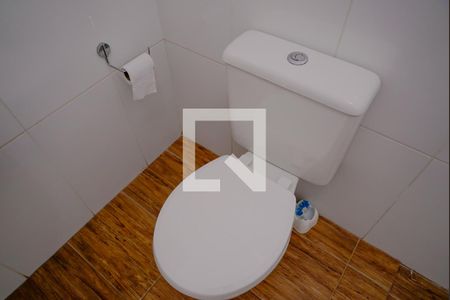 Casa à venda com 160m², 5 quartos e 2 vagasBanheiro 1