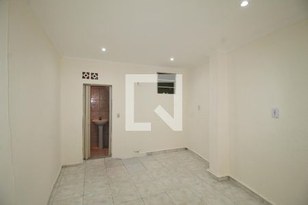 Cozinha/quarto de casa para alugar com 1 quarto, 50m² em Jardim Danfer, São Paulo