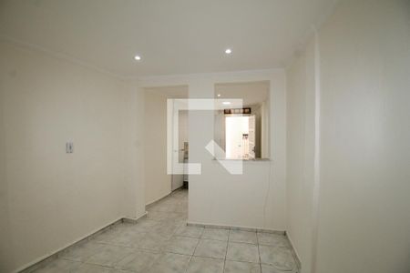 Cozinha/quarto de casa para alugar com 1 quarto, 50m² em Jardim Danfer, São Paulo