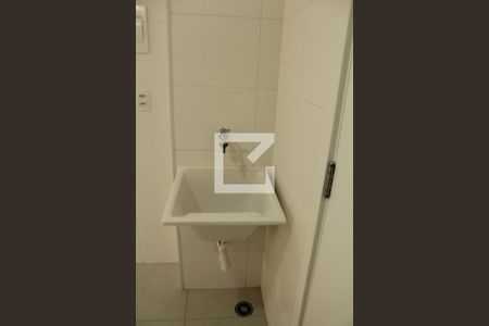 Cozinha e Área de Serviço de apartamento para alugar com 2 quartos, 38m² em Barra Funda, São Paulo