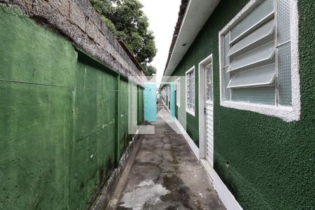 Casa para alugar com 35m², 1 quarto e sem vaga Casa para alugar com 35m², 1 quarto e sem vagaVaranda