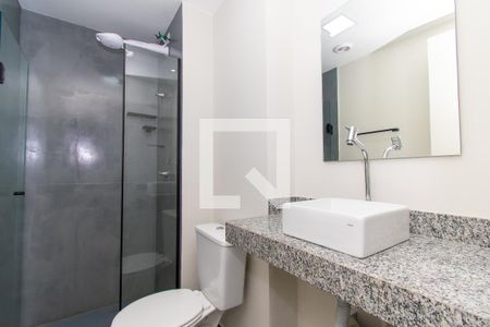 Banheiro de apartamento para alugar com 1 quarto, 24m² em Sé, São Paulo