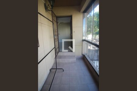 Casa à venda com 465m², 5 quartos e 3 vagas Casa à venda com 465m², 5 quartos e 3 vagasSacada da suíte