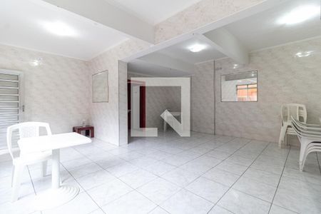 Apartamento à venda com 58m², 3 quartos e 1 vaga Apartamento à venda com 58m², 3 quartos e 1 vagaÁrea comum - Salão de Festas