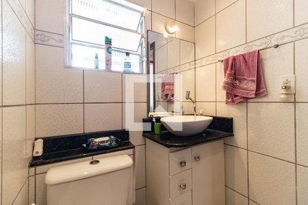 Apartamento à venda com 58m², 3 quartos e 1 vaga Apartamento à venda com 58m², 3 quartos e 1 vagaBanheiro