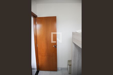 Casa de condomínio à venda com 41m², 2 quartos e 1 vaga Casa de condomínio à venda com 41m², 2 quartos e 1 vagaQuarto 2