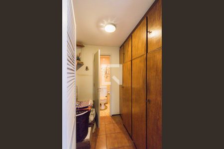 Apartamento à venda com 92m², 3 quartos e 1 vaga Apartamento à venda com 92m², 3 quartos e 1 vagaQuarto de Serviço