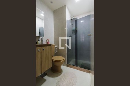 Apartamento à venda com 92m², 3 quartos e 1 vaga Apartamento à venda com 92m², 3 quartos e 1 vagaBanheiro Social