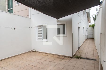 Casa à venda com 300m², 3 quartos e 4 vagas Casa à venda com 300m², 3 quartos e 4 vagasQuintal