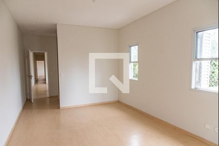 Casa à venda com 300m², 3 quartos e 4 vagas Casa à venda com 300m², 3 quartos e 4 vagasSuíte 3