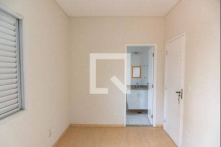 Casa à venda com 300m², 3 quartos e 4 vagas Casa à venda com 300m², 3 quartos e 4 vagasSuíte 2