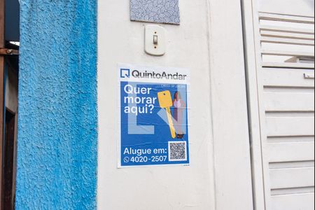 Casa à venda com 300m², 3 quartos e 4 vagas Casa à venda com 300m², 3 quartos e 4 vagasFachada