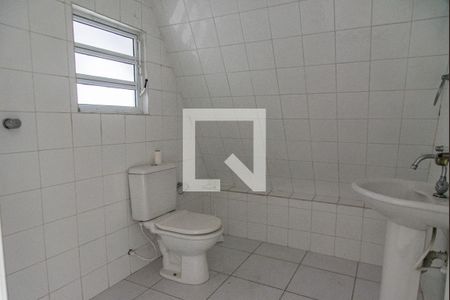 Casa à venda com 300m², 3 quartos e 4 vagas Casa à venda com 300m², 3 quartos e 4 vagasBanheiro