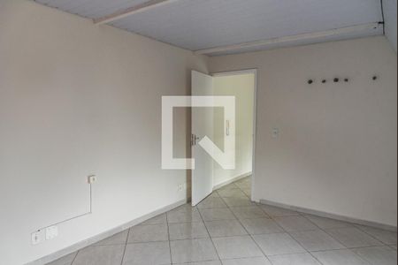 Casa à venda com 300m², 3 quartos e 4 vagas Casa à venda com 300m², 3 quartos e 4 vagasSótão 2