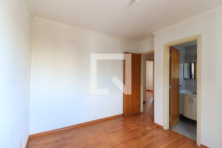 Apartamento para alugar com 101m², 3 quartos e 2 vagas Apartamento para alugar com 101m², 3 quartos e 2 vagasSuíte