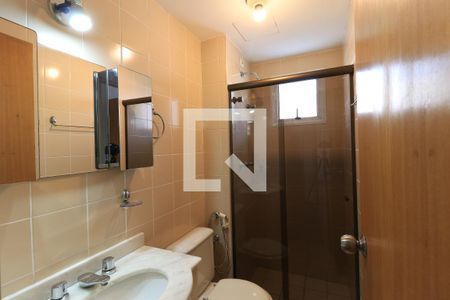Apartamento para alugar com 101m², 3 quartos e 2 vagas Apartamento para alugar com 101m², 3 quartos e 2 vagasBanheiro Corredor