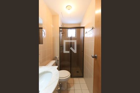 Apartamento para alugar com 101m², 3 quartos e 2 vagas Apartamento para alugar com 101m², 3 quartos e 2 vagasBanheiro Corredor