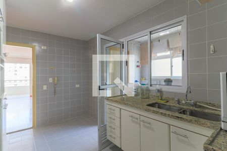 Apartamento para alugar com 101m², 3 quartos e 2 vagas Apartamento para alugar com 101m², 3 quartos e 2 vagasCozinha