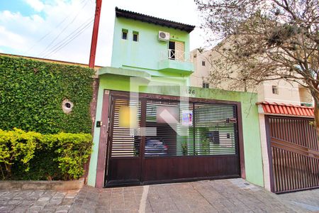 Casa à venda com 200m², 3 quartos e 4 vagasFachada