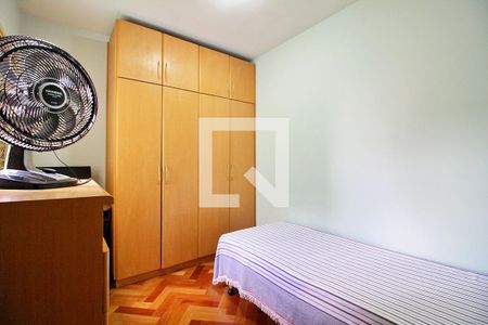 Casa à venda com 200m², 3 quartos e 4 vagasQuarto 2