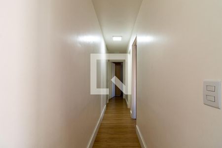 Apartamento à venda com 117m², 3 quartos e 1 vaga Apartamento à venda com 117m², 3 quartos e 1 vagaCorredor