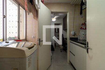 Apartamento à venda com 117m², 3 quartos e 1 vaga Apartamento à venda com 117m², 3 quartos e 1 vagaÁrea de Serviço