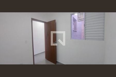 Quarto 2 de apartamento para alugar com 2 quartos, 45m² em Vila Guarani, Santo André