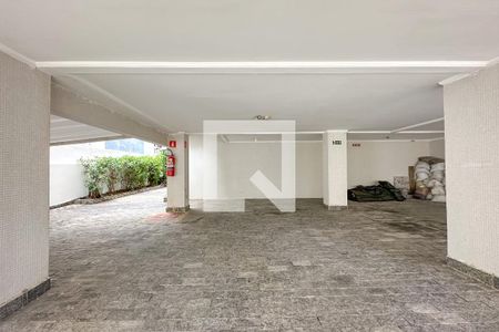 Apartamento para alugar com 119m², 3 quartos e 1 vaga Apartamento para alugar com 119m², 3 quartos e 1 vagaÁrea comum - vagas de garagem