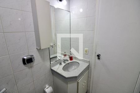 Apartamento à venda com 83m², 3 quartos e 1 vagaBanheiro Social