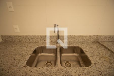 Apartamento à venda com 165m², 4 quartos e 2 vagas Apartamento à venda com 165m², 4 quartos e 2 vagasCozinha