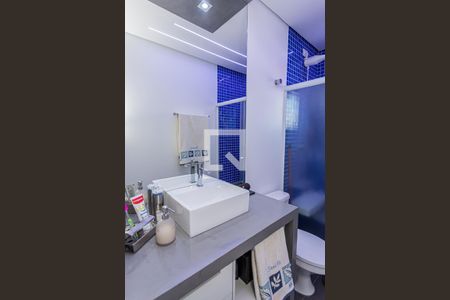 Casa à venda com 240m², 3 quartos e 3 vagas Casa à venda com 240m², 3 quartos e 3 vagasBanheiro suite 2