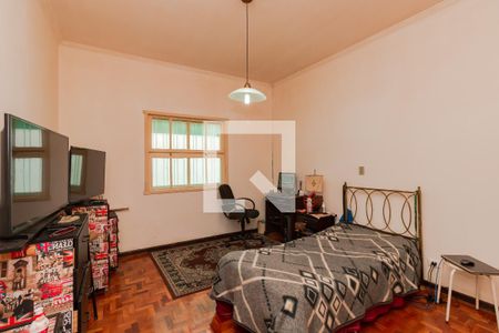 Casa à venda com 268m², 4 quartos e 3 vagasQuarto 4