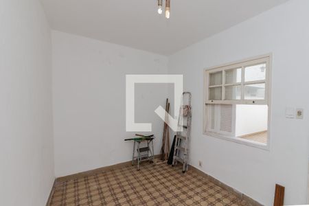 Casa à venda com 268m², 4 quartos e 3 vagasQuarto de Serviço