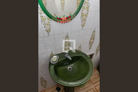 Casa à venda com 268m², 4 quartos e 3 vagasBanheiro 