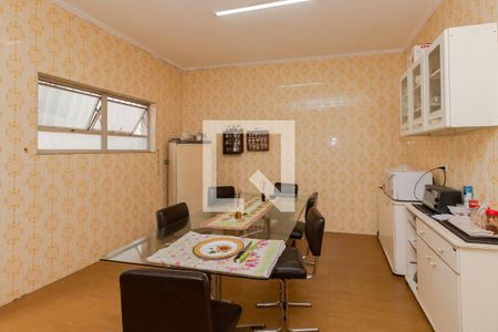 Casa à venda com 268m², 4 quartos e 3 vagasCozinha