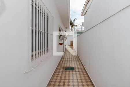 Casa à venda com 268m², 4 quartos e 3 vagasCorredor