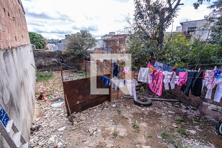 Apartamento à venda com 120m², 2 quartos e sem vagaQuintal