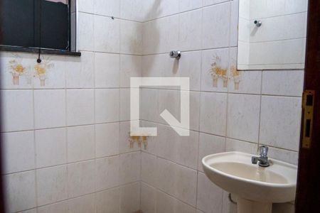 Casa à venda com 110m², 3 quartos e 2 vagasBanheiro