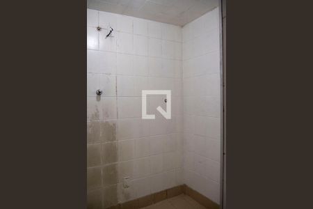 Casa à venda com 110m², 3 quartos e 2 vagasBanheiro