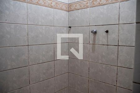 Casa à venda com 110m², 3 quartos e 2 vagasBanheiro