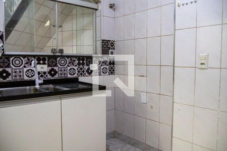 Casa à venda com 110m², 3 quartos e 2 vagasÁrea de Serviço