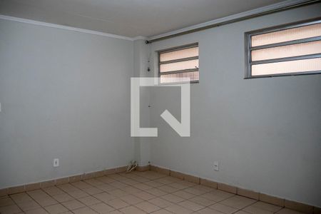 Casa à venda com 110m², 3 quartos e 2 vagasQuarto 3