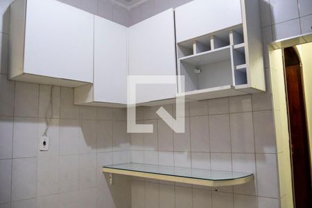 Casa à venda com 110m², 3 quartos e 2 vagasÁrea de Serviço