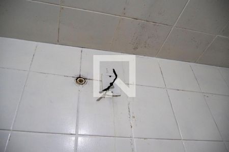 Casa à venda com 110m², 3 quartos e 2 vagasBanheiro