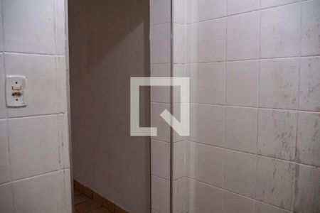 Casa à venda com 110m², 3 quartos e 2 vagasBanheiro