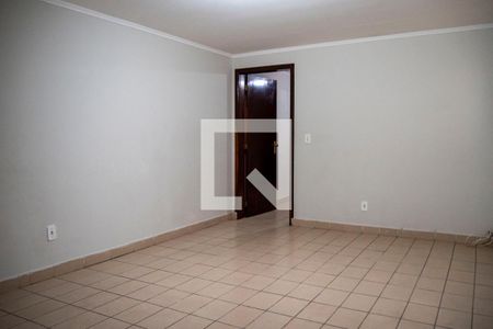 Casa à venda com 110m², 3 quartos e 2 vagasQuarto 3