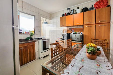 Apartamento à venda com 68m², 2 quartos e 1 vaga Apartamento à venda com 68m², 2 quartos e 1 vagaCozinha