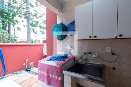 Casa à venda com 178m², 3 quartos e 3 vagas Casa à venda com 178m², 3 quartos e 3 vagasÁrea de Serviço