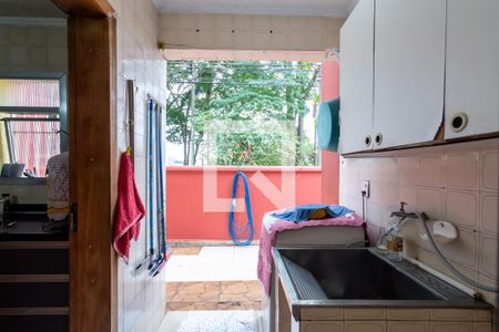 Casa à venda com 178m², 3 quartos e 3 vagas Casa à venda com 178m², 3 quartos e 3 vagasÁrea de Serviço
